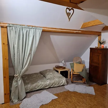 Pyšná Chaloupka V Podkrkonoší Prázdninový dům *