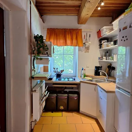Pyšná Chaloupka V Podkrkonoší Casa de Férias *