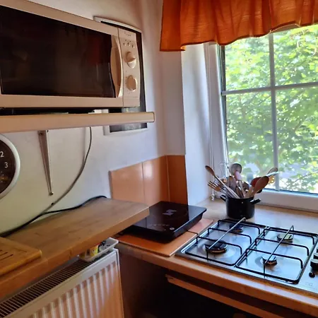 Pyšná Chaloupka V Podkrkonoší Сasa de vacaciones *